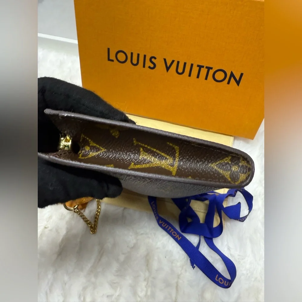 LOUIS VUITTON-VI0011 Petit Bucket Pochette Monogram Canvas - Picture 7 of 10